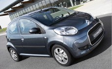 A black Citroen C1
